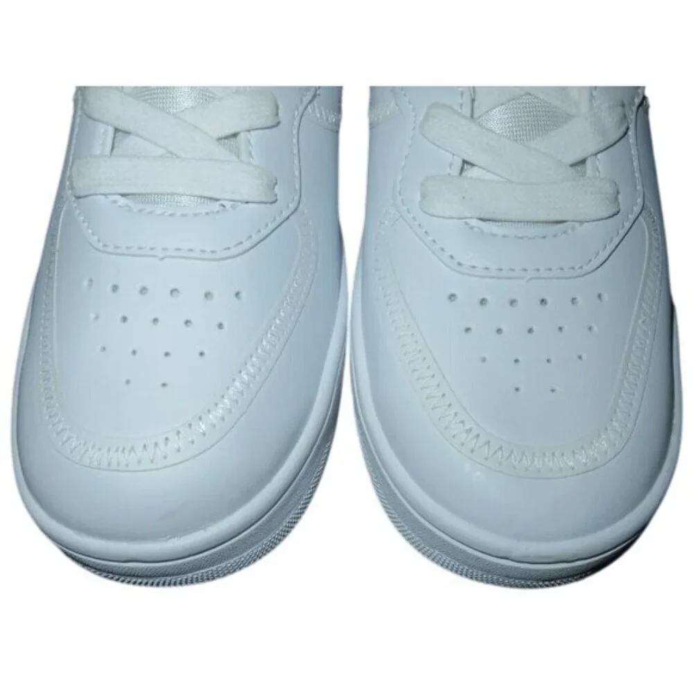 Fabletics White Wilshire Lifestyle Low Top Lace Up Sneaker size 10
